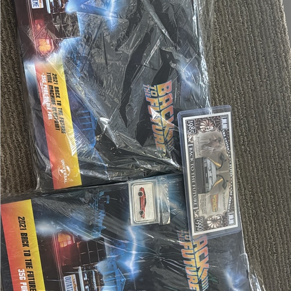 Back to the future silver set